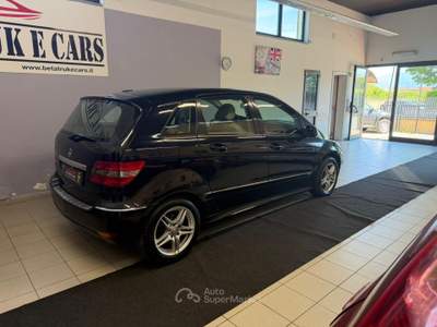 Mercedes-Benz Classe B In perfette condizioni e pronta a viaggiare con te Nero usata Quarrata