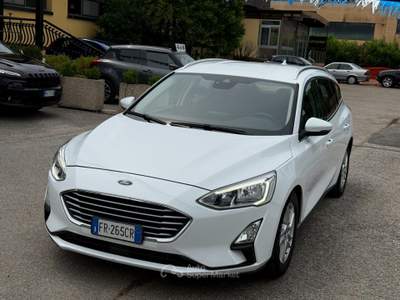 Ford Focus " POCHI KM " AUTOM. Bianco usata Assisi