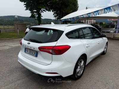 Ford Focus " POCHI KM " AUTOM. Bianco usata Assisi