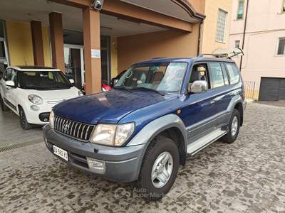 Toyota Land Cruiser Autocarro Blu/Azzurro usata Montescaglioso