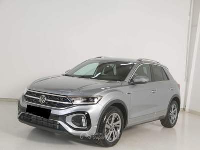 Volkswagen T-Roc auto in ottime condizioni Argento usata BORGOSESIA