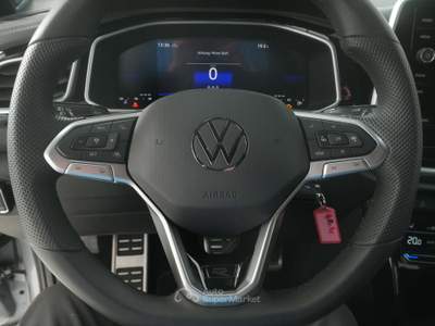 Volkswagen T-Roc auto in ottime condizioni Argento usata BORGOSESIA