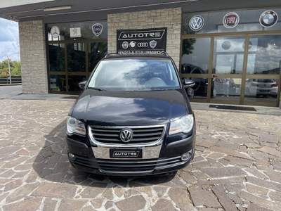 Volkswagen Touran Trendline Ecofuel 7 POSTI Nero usata Perugia