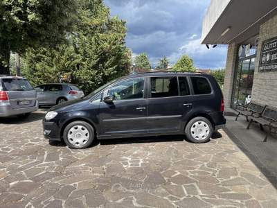 Volkswagen Touran Trendline Ecofuel 7 POSTI Nero usata Perugia