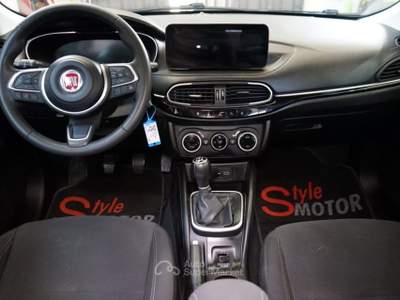 Fiat Tipo 1.3 Mjt S&S SW City Life Pari al Nuovo Nero usata Fano