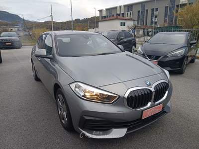 BMW Serie 1 116d BUSINESS ADVANTAGE AUTO 116cv Grigio usata Isernia