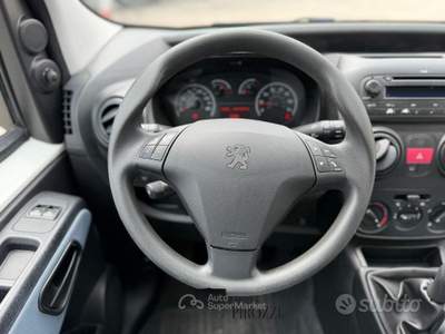 Peugeot Bipper 75 CV 2012 usata GIUGLIANO IN CAMPANIA