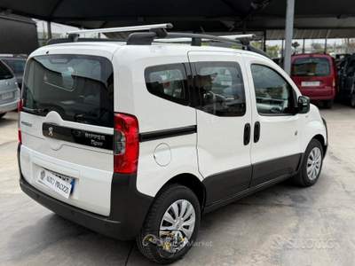 Peugeot Bipper 75 CV 2012 usata GIUGLIANO IN CAMPANIA