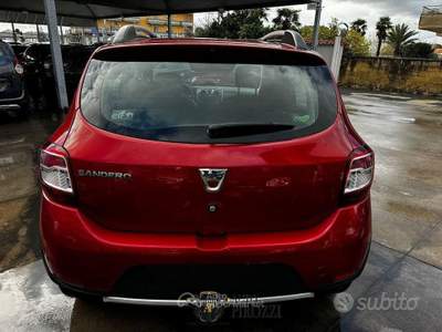 Dacia Sandero STEPWAY DCI del 2014 con 145000KM 66KW 90CV usata GIUGLIANO IN CAMPANIA