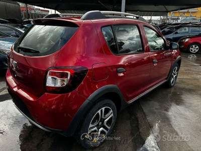 Dacia Sandero STEPWAY DCI del 2014 con 145000KM 66KW 90CV usata GIUGLIANO IN CAMPANIA