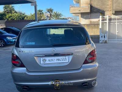 Mercedes-Benz Classe R MERCEDES CLASSE R320 del 2008 con soli 160.000KM usata GIUGLIANO IN CAMPANIA