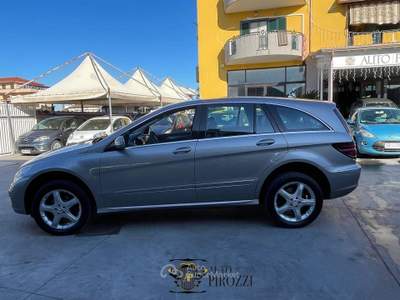 Mercedes-Benz Classe R MERCEDES CLASSE R320 del 2008 con soli 160.000KM usata GIUGLIANO IN CAMPANIA