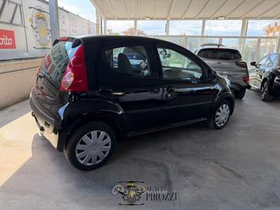 Peugeot 107 1.0 CAMBIO AUTOMATICO 2008 usata GIUGLIANO IN CAMPANIA