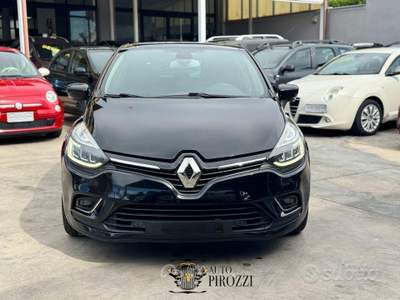Renault Clio 1.5 DIESEL 90 CV AUT. TETTO PANO 2019 usata GIUGLIANO IN CAMPANIA