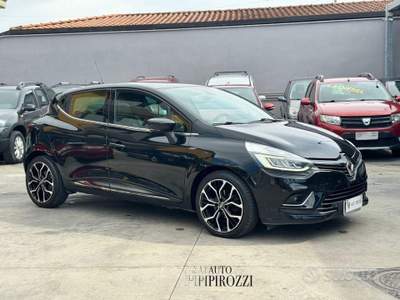 Renault Clio 1.5 DIESEL 90 CV AUT. TETTO PANO 2019 usata GIUGLIANO IN CAMPANIA