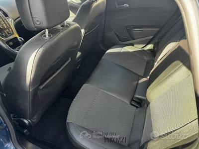 Opel Astra 1.4 Turbo Benz/GPL 2014 170000KM usata GIUGLIANO IN CAMPANIA