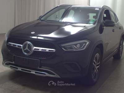 Mercedes-Benz GLA GLA 180 d Progressive Plus Navi FULL-LED PELLE Nero usata Roma