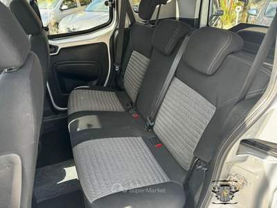 Fiat QUBO 1.3 MULTIJET 59KW 80 CV 2018 TREKKING usata GIUGLIANO IN CAMPANIA