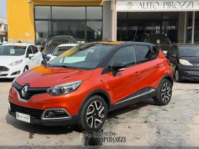 Renault Captur 1.5 DIESEL 90CV AUTOM R-LINK 2015 usata GIUGLIANO IN CAMPANIA
