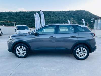 Peugeot 3008 Active Pack UniProprietario Euro 6D Grigio usata Concesio