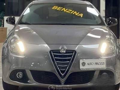 Alfa Romeo Giulietta 1.4 benzina 120 cv 2015 usata GIUGLIANO IN CAMPANIA