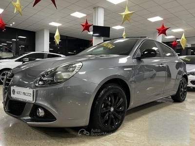 Alfa Romeo Giulietta 1.4 benzina 120 cv 2015 usata GIUGLIANO IN CAMPANIA