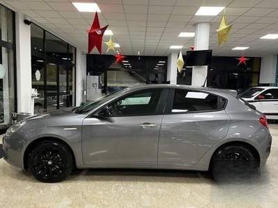 Alfa Romeo Giulietta 1.4 benzina 120 cv 2015 usata GIUGLIANO IN CAMPANIA