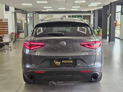 Alfa Romeo Stelvio Alfa Romeo Stelvio 2.2 Turbodiesel 190 CV AT8 Q4 Executive Grigio usata Pistoia
