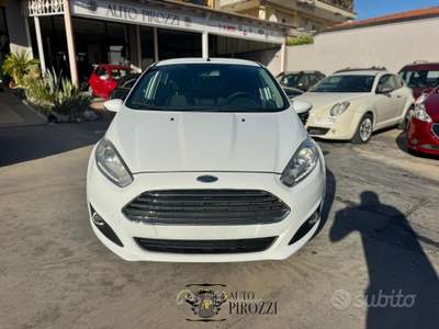 Ford Fiesta 1.5 DIESEL 2014 TITANIUM usata GIUGLIANO IN CAMPANIA