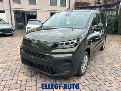 Fiat Doblò PROMO FINANZ Doblò  1.5 BlueHdi 130 CV MT6 KM0 Verde usata CASTELLO DI ANNONE