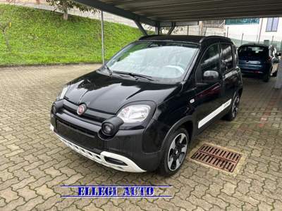 Fiat Panda PANDINA CROSS  1.0  Hybrid KM0 Nero usata CASTELLO DI ANNONE