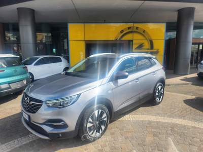 Opel Grandland GRANDLAND X 120° ANNIVERSARIO 15D 130CV AUTOMATICO Grigio usata Tivoli