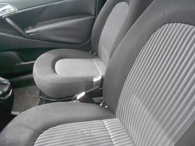 Lancia Ypsilon ARGENTO Grigio usata Chions