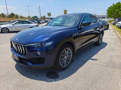 Maserati Levante V6 Diesel AWD Gransport Blu/Azzurro usata Milazzo