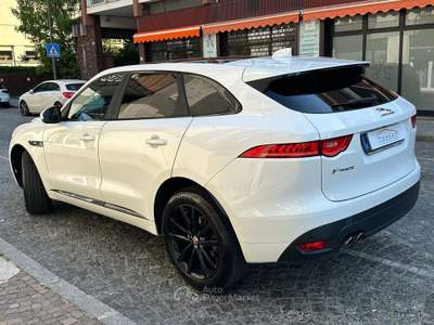 Jaguar F-Pace Jaguar F-Pace 2.0 20d Turbo R-Sport #11029 Bianco usata Novara