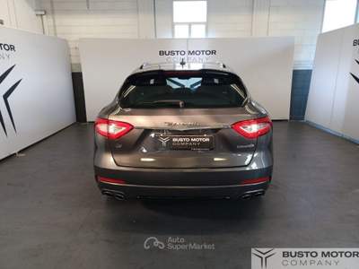 Maserati Levante Levante 3.0 V6 Granlusso 250cv auto Grigio usata Olgiate Olona