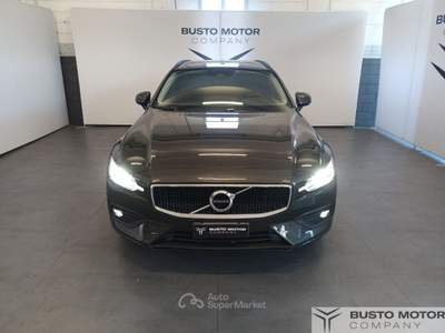 Volvo V60 2.0 b4 Momentum Business Pro auto Grigio usata Olgiate Olona
