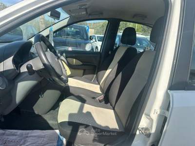 Fiat Panda 1.2 Cross Natural Power Bianco usata Pignataro Maggiore