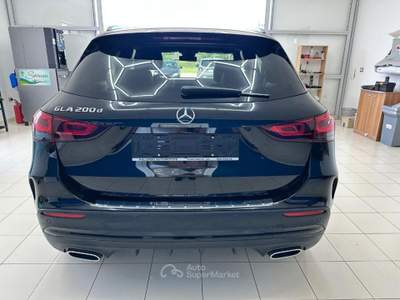 Mercedes-Benz GLA d Automatic AMG-LINE Nero usata Pignataro Maggiore
