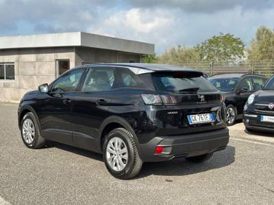 Peugeot 3008 BlueHDi 130 S&S Active Pack Nero usata Pignataro Maggiore
