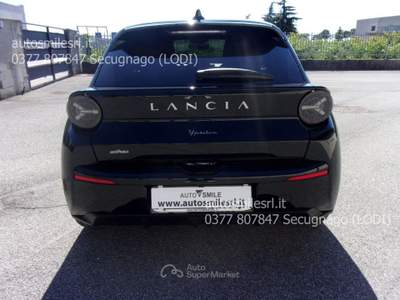 Lancia Ypsilon Hybrid e-DCT LX Nero usata SECUGNAGO