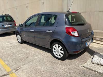Renault Clio Auto arrivata da permuta Grigio usata Pomigliano d'Arco