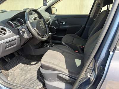 Renault Clio Auto arrivata da permuta Grigio usata Pomigliano d'Arco