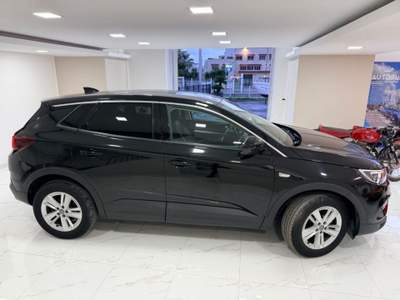 Opel Grandland 1.5 diesel Ecotec Start&Stop aut. Business Blu/Azzurro usata MASSAFRA