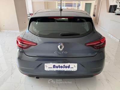 Renault Clio Blue dCi 100 CV 5 porte Evolution Grigio usata MASSAFRA