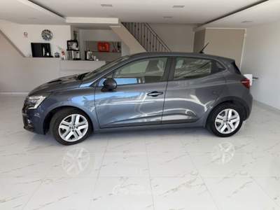 Renault Clio Blue dCi 100 CV 5 porte Evolution Grigio usata MASSAFRA