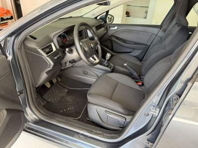 Renault Clio Blue dCi 100 CV 5 porte Evolution Grigio usata MASSAFRA