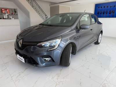 Renault Clio Blue dCi 100 CV 5 porte Evolution Grigio usata MASSAFRA