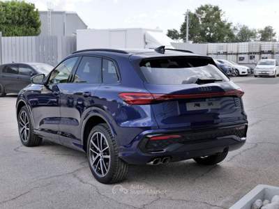 Audi Q5 NEW 2.0 Tdi Quattro 204cv S-tronic S-line edition Blu/Azzurro usata Civita Castellana