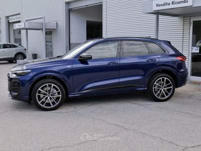 Audi Q5 NEW 2.0 Tdi Quattro 204cv S-tronic S-line edition Blu/Azzurro usata Civita Castellana